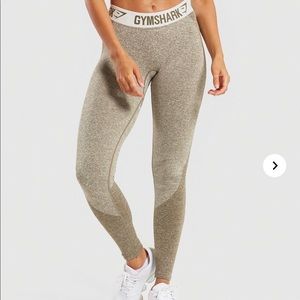 Like-New Gymshark Flex Leggings - Medium